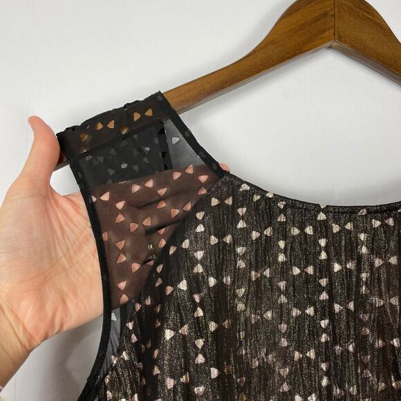 Phoebe | Black Sheer Laser Cut Triangle Metallic Layered A-line Cocktail Dress - Picture 5 of 8